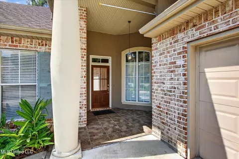 Exterior - 7310 Ahi Dr, Diamondhead, MS 39525 photo 2 of 9