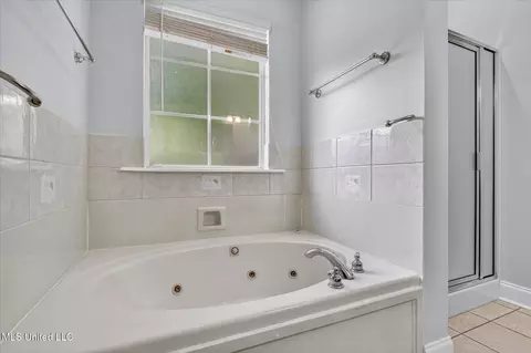 Bath - 7310 Ahi Dr, Diamondhead, MS 39525 photo 1 of 4