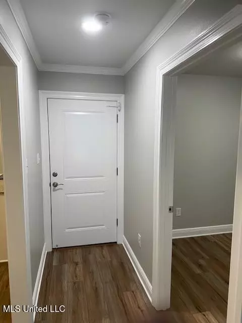 Entry Way - 12067 School Rd, Saucier, MS 39574 photo 1 of 3