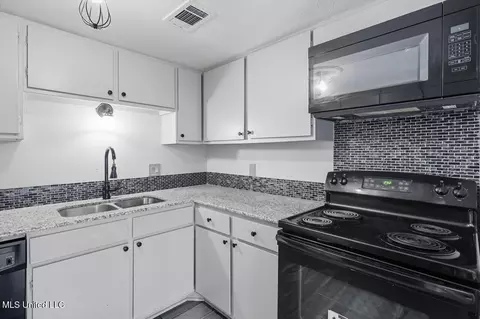 5155 Wayneland Dr #C8, Jackson, MS 39211 photo 7