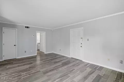 5155 Wayneland Dr #C8, Jackson, MS 39211 photo 5
