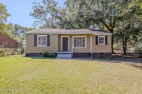 1045 Dorgan St, Jackson, MS 39204 photo 1