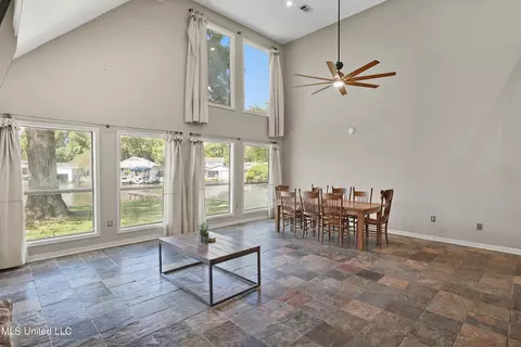 Dining - 222 Trace Harbor Rd, Madison, MS 39110 photo 1 of 4