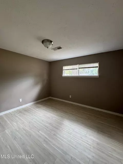 Bedroom - 5620 Hearn St, Jackson, MS 39206 photo 2 of 2