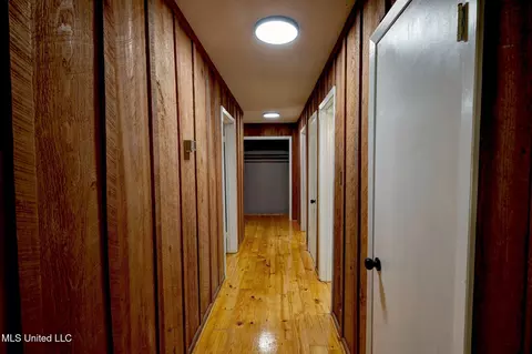 Entry Way - 761 Thaggard Rd, Carthage, MS 39051 photo 1 of 1