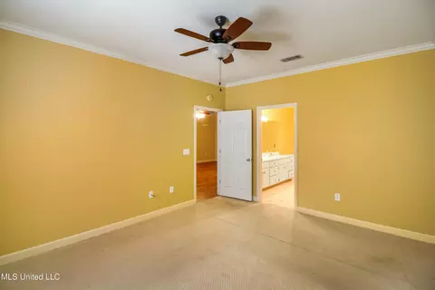 Bedroom - 117 Springtree Dr, Brandon, MS 39042 photo 3 of 5