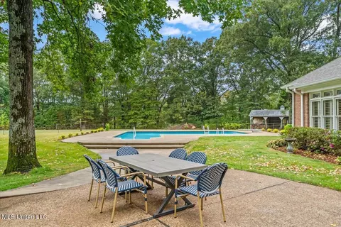 Exterior - 791 Hickory Ridge Dr, Hernando, MS 38632 photo 7 of 14