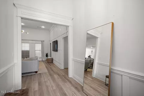 Entry Way - 311 Emerald Way, Brandon, MS 39047 photo 2 of 2