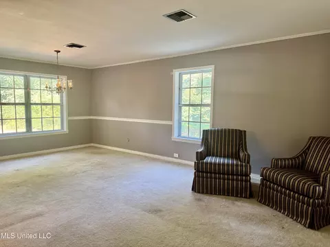 Living - 159 Liberty Rd, Natchez, MS 39120 photo 6 of 6