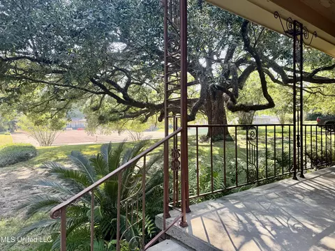 Exterior - 159 Liberty Rd, Natchez, MS 39120 photo 4 of 5