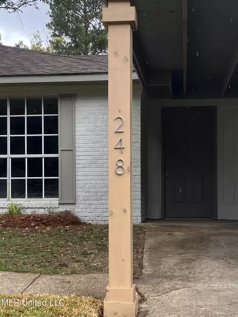 Exterior - 248 Ramada Cir, Jackson, MS 39212 photo 2 of 4
