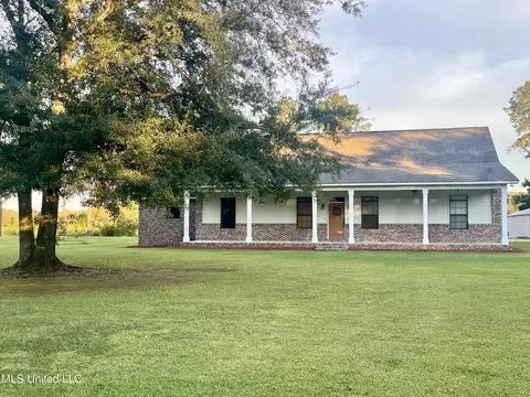 2612 NE Bahalia Rd, Wesson, MS 39191
