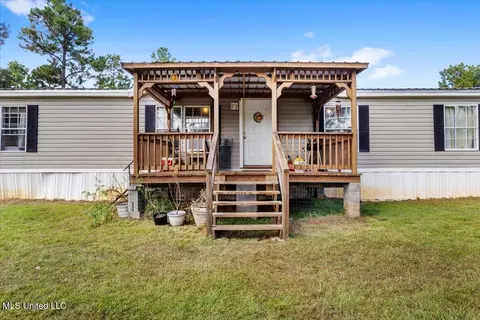 158 Emmanuel Dr, Lucedale, MS 39452 photo 4