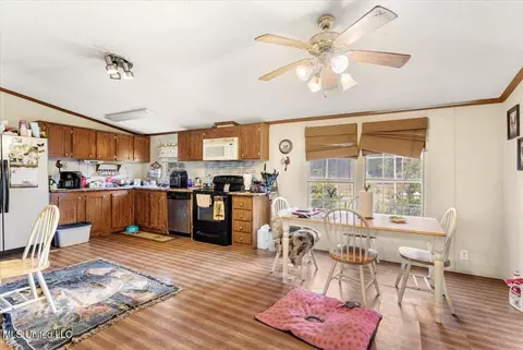 158 Emmanuel Dr, Lucedale, MS 39452 photo 10