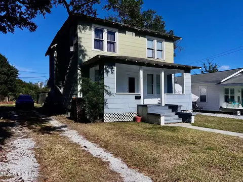 812 Woodward Ave, Gulfport, MS 39501