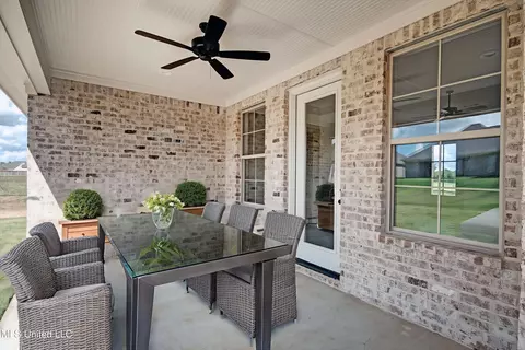 439 Baleigh Way, Canton, MS 39046 photo 8