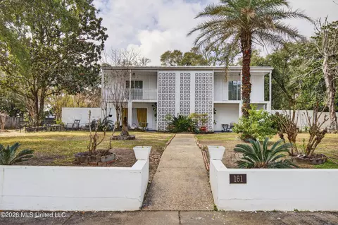 161 Kenmore Ave, Biloxi, MS 39531