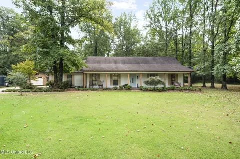 4575 Roman Dell Cv, Olive Branch, MS 38654