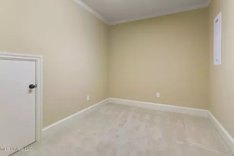 Other - 9 Cypress Ln, Jackson, MS 39211 photo 8 of 11