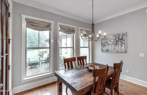 Dining - 198 Crossview Pl, Brandon, MS 39047 photo 1 of 3