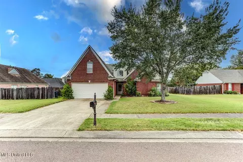 7555 E Winners Cir, Southaven, MS 38671