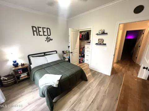 Bedroom - 836 Long Leaf Cir, Brandon, MS 39042 photo 8 of 8