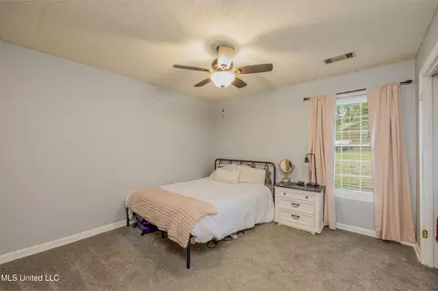 Bedroom - 113 Brookside Dr, Senatobia, MS 38668 photo 3 of 3