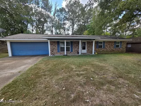 3461 Beaumont Dr, Pearl, MS 39208
