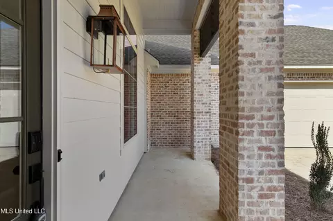 Exterior - 370 Wellstone Pl, Madison, MS 39110 photo 3 of 5