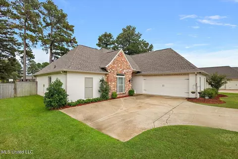 105 Twain Trl, Clinton, MS 39056 photo 4