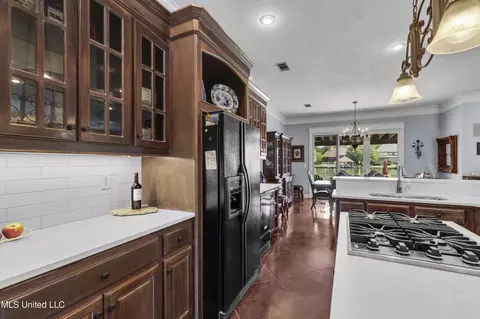 Kitchen - 154 Belle Pointe Pointe, Madison, MS 39110 photo 6 of 9