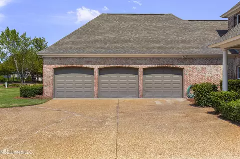 Exterior - 154 Belle Pointe Pointe, Madison, MS 39110 photo 4 of 25