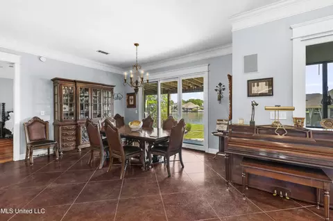 Dining - 154 Belle Pointe Pointe, Madison, MS 39110 photo 2 of 3