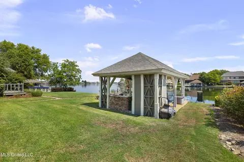 Exterior - 154 Belle Pointe Pointe, Madison, MS 39110 photo 20 of 25