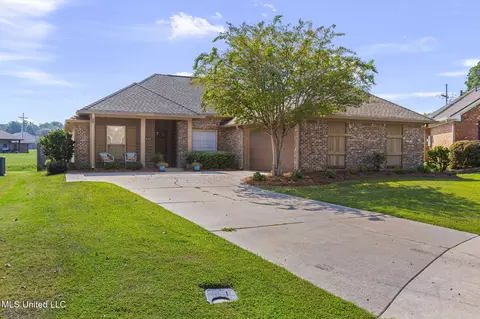 449 Spring Hill Pt, Brandon, MS 39047 photo 2