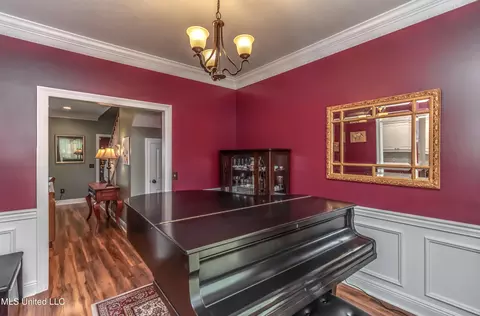 Dining - 614 Summer Pl, Flowood, MS 39232 photo 2 of 2