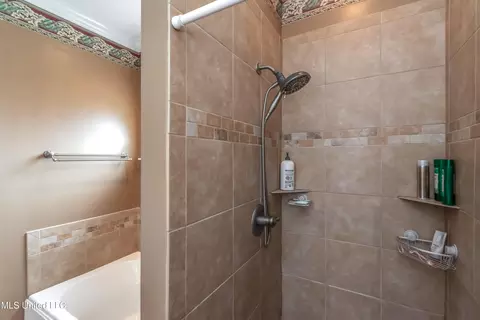 Bath - 614 Summer Pl, Flowood, MS 39232 photo 5 of 7