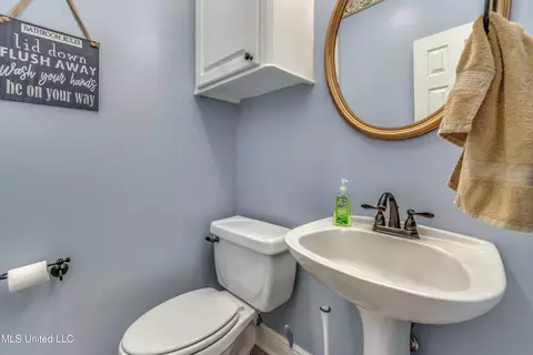 Bath - 614 Summer Pl, Flowood, MS 39232 photo 7 of 7
