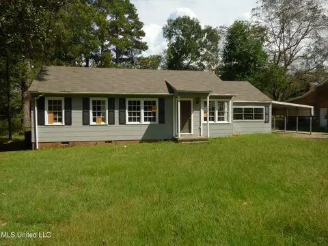 906 Myra St, Brookhaven, MS 39601