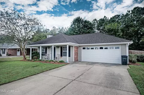 Exterior - 623 Sandpiper Dr, Brandon, MS 39047 photo 2 of 6