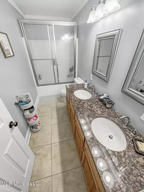 Bath - 52 Ogden Rd, Natchez, MS 39120 photo 3 of 3