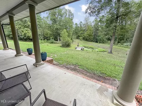 Exterior - 52 Ogden Rd, Natchez, MS 39120 photo 9 of 21