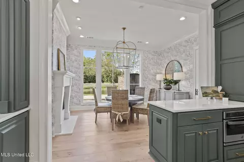 Dining - 101 Red Leaf Cv, Ridgeland, MS 39157 photo 5 of 7
