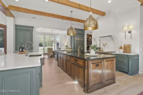 Kitchen - 101 Red Leaf Cv, Ridgeland, MS 39157 photo 5 of 7