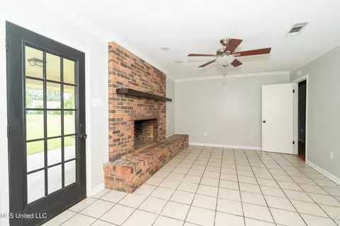 20137 Lovers Ln, Long Beach, MS 39560 photo 11