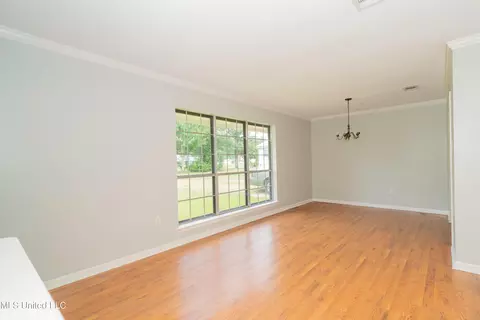 20137 Lovers Ln, Long Beach, MS 39560 photo 5