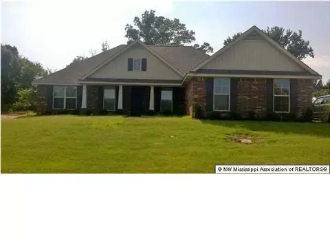 120 Farley Rd, Byhalia, MS 38611