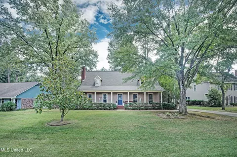 14 Peachtree Ln, Madison, MS 39110