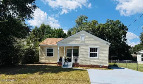 2705 Kelly Ave, Gulfport, MS 39501
