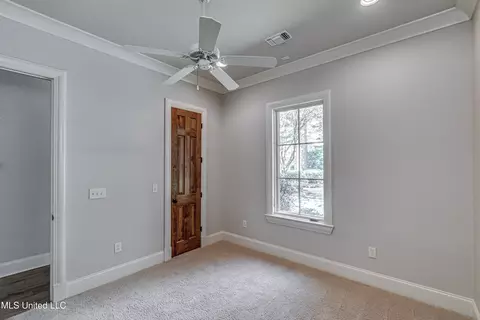 Bedroom - 111 Johnstone Dr, Madison, MS 39110 photo 7 of 10